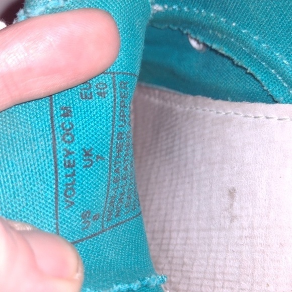 Volley shoes size 8 - Picture 14 of 16